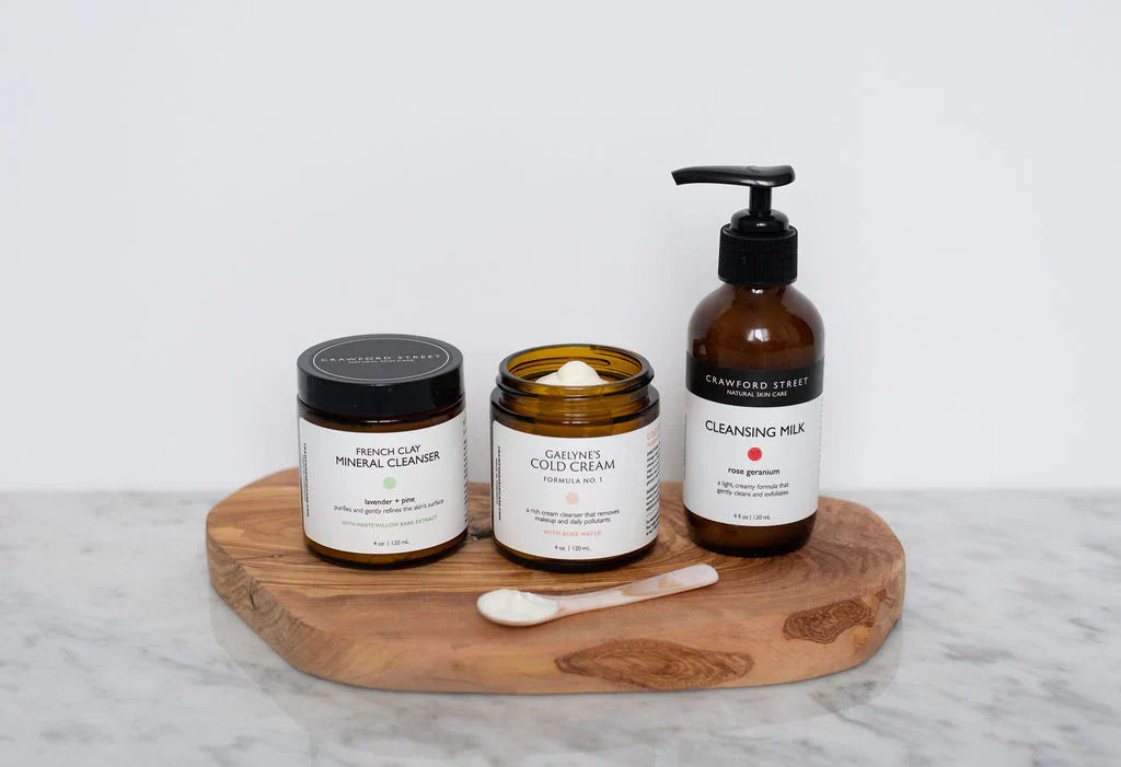 The dangers of microplastics, and why we prioritize glass bottles for your safety